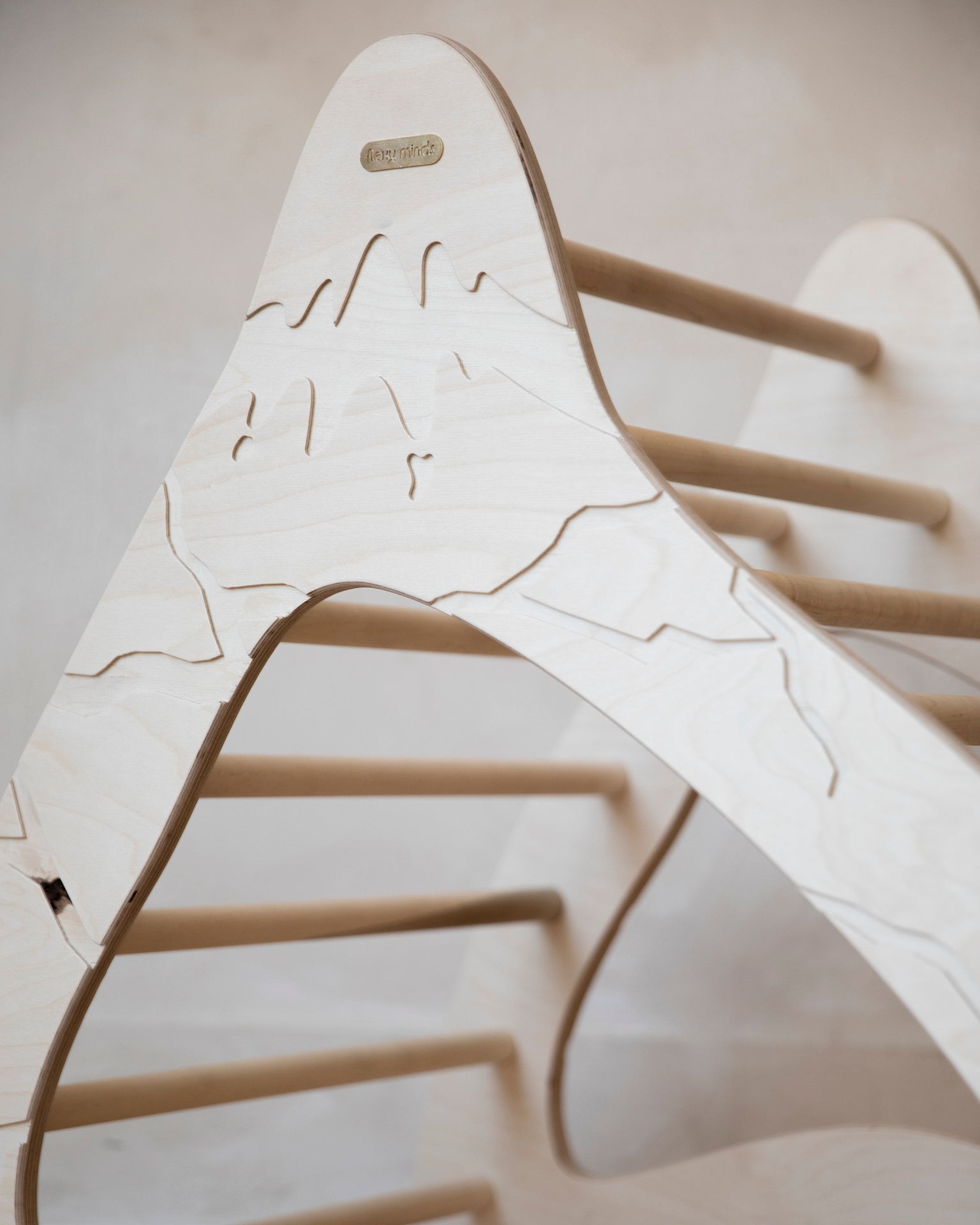 Alta™ Pikler Triangle – FlexyMinds
